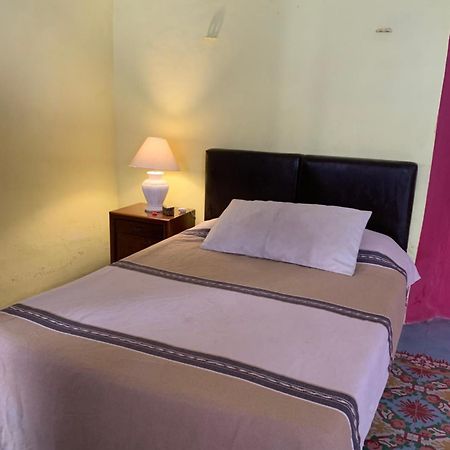 Bed and Breakfast Casa "La 44" Mérida Zewnętrze zdjęcie